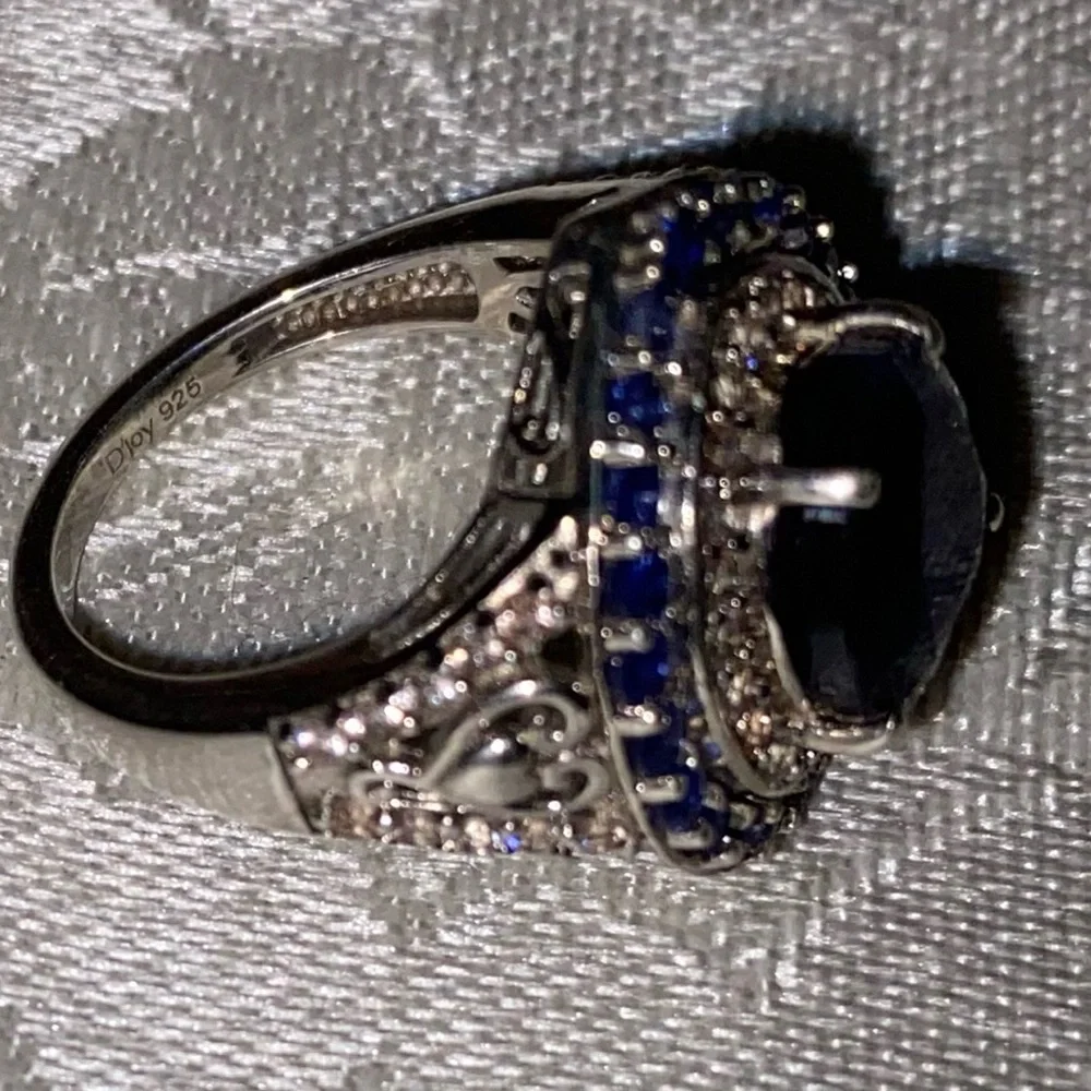 Sapphire heart shaped ring 7.75 cwt platinum over sterling silver size 7